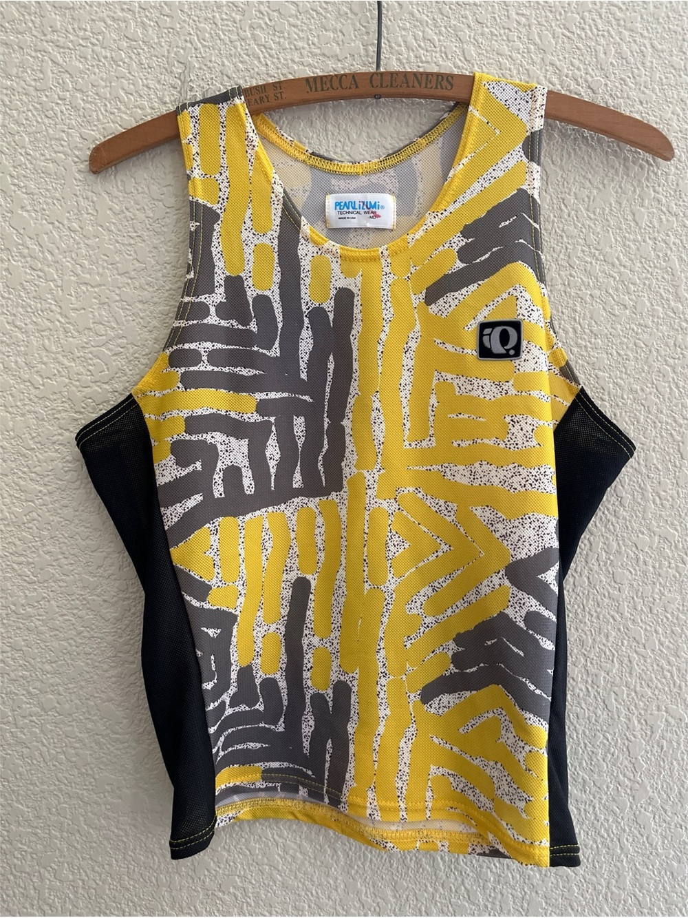 Pearl Izumi Technical Wear Tank Size Medium